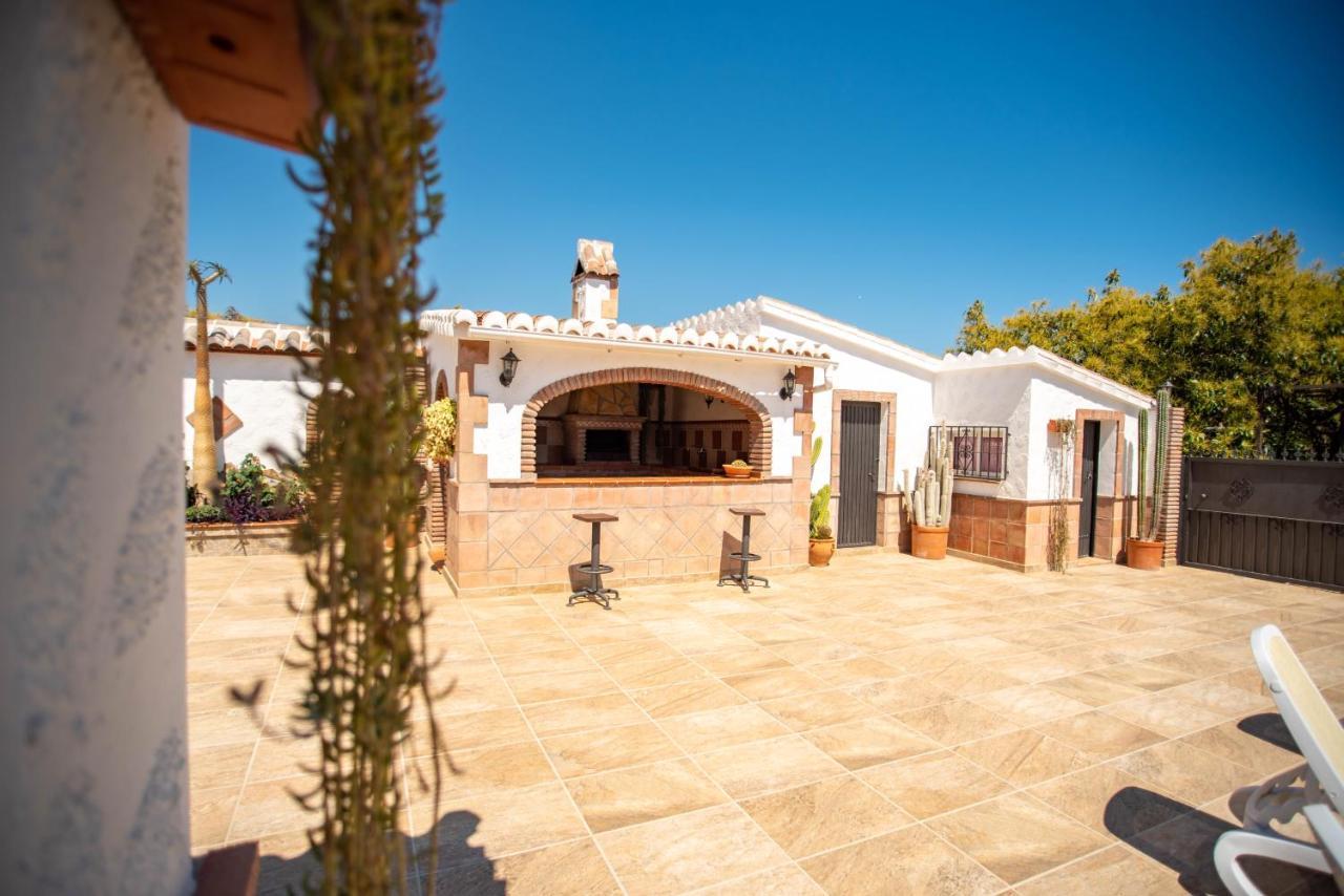 Casa Rural En Nerja Villa Ruisol By Centrall Alquileres Turisticos Exterior foto
